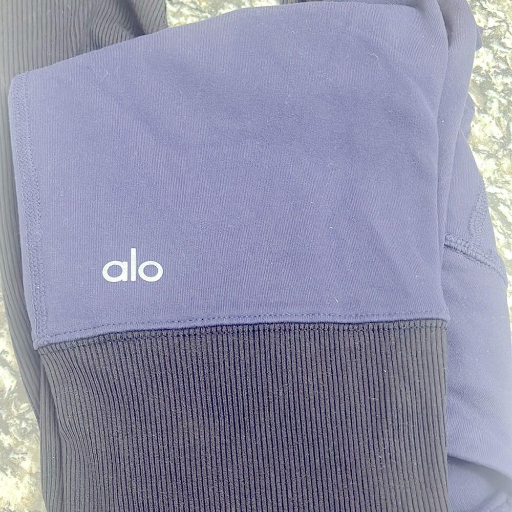 ALO yoga leggings